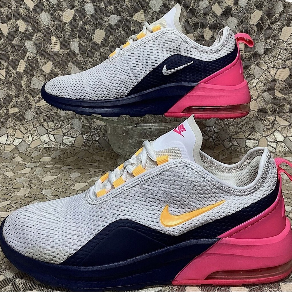 Nike shoes worn 2 times! They don’t fit my feet but very very cute and comfy! :)